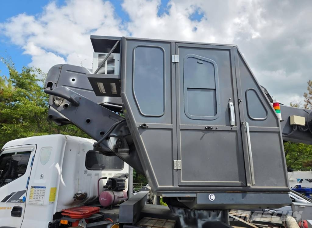 Horyong SKY3004 Auto korpe