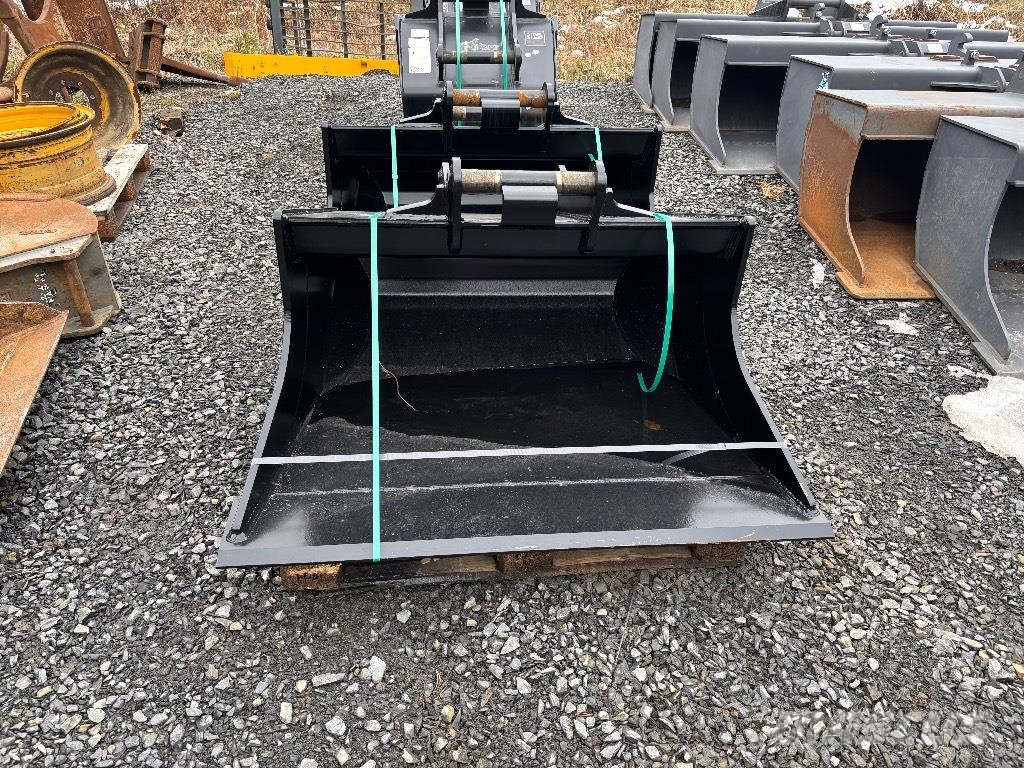 Hitachi ZX 135 W-7 / Pyörittäjä, 3 kauhaa, Rasvari, StageV حفارات بعجل