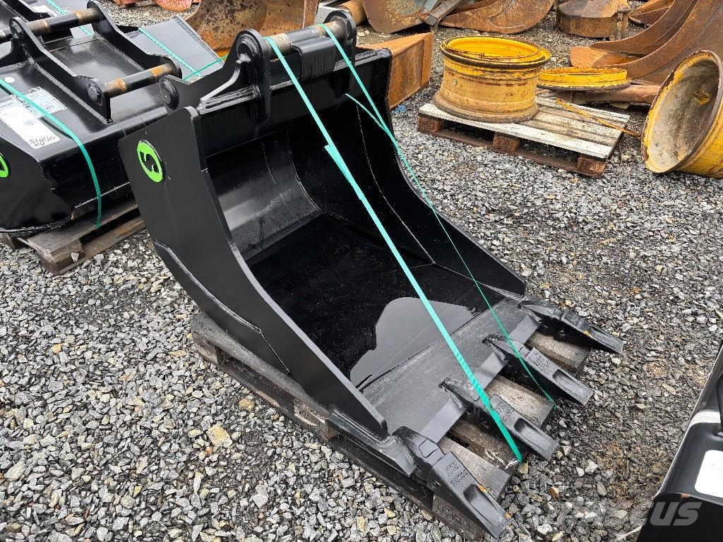 Hitachi ZX 135 W-7 / Pyörittäjä, 3 kauhaa, Rasvari, StageV حفارات بعجل