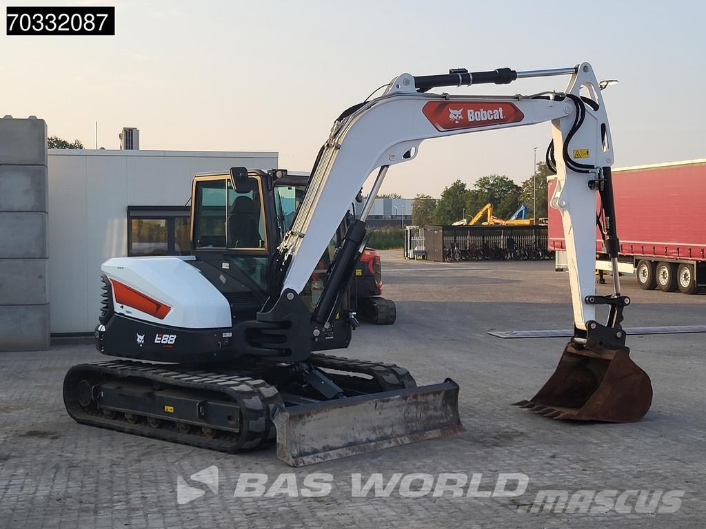 Bobcat E88 A/C Mini bagri <7t