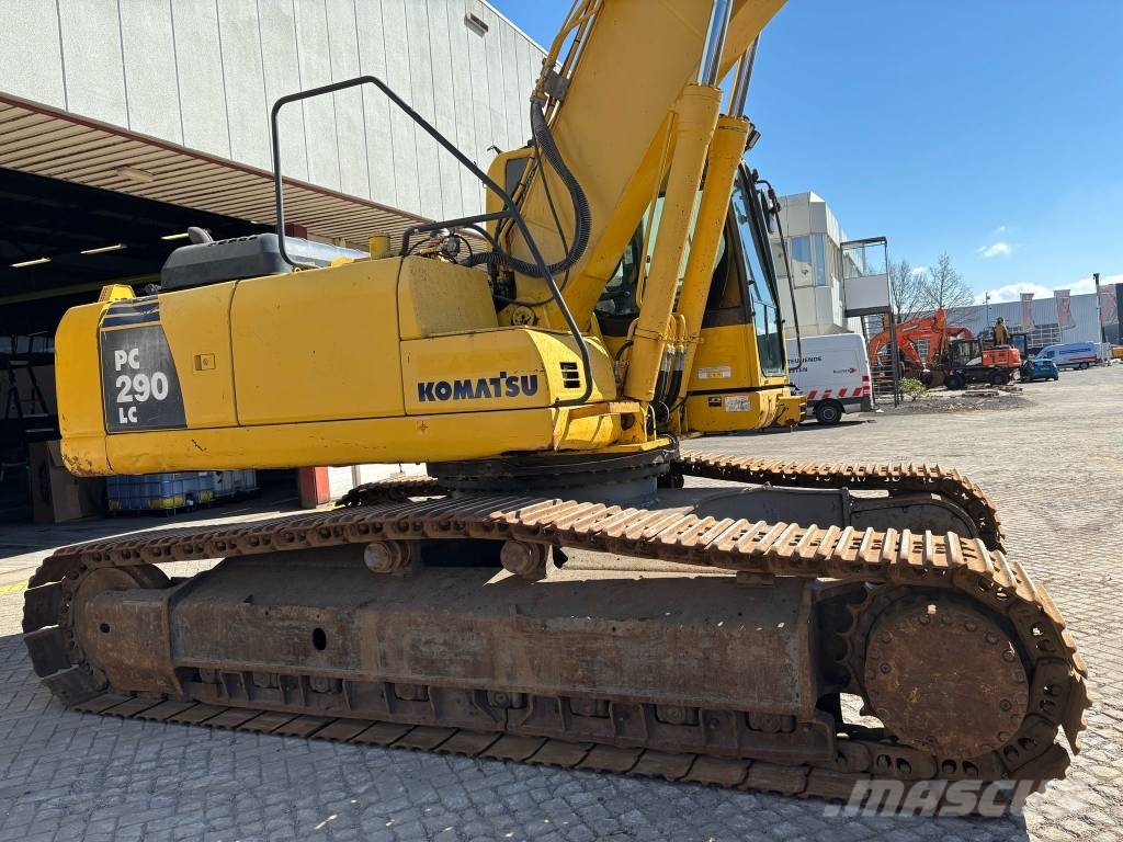 Komatsu PC 290 LC-8 حفارات زحافة