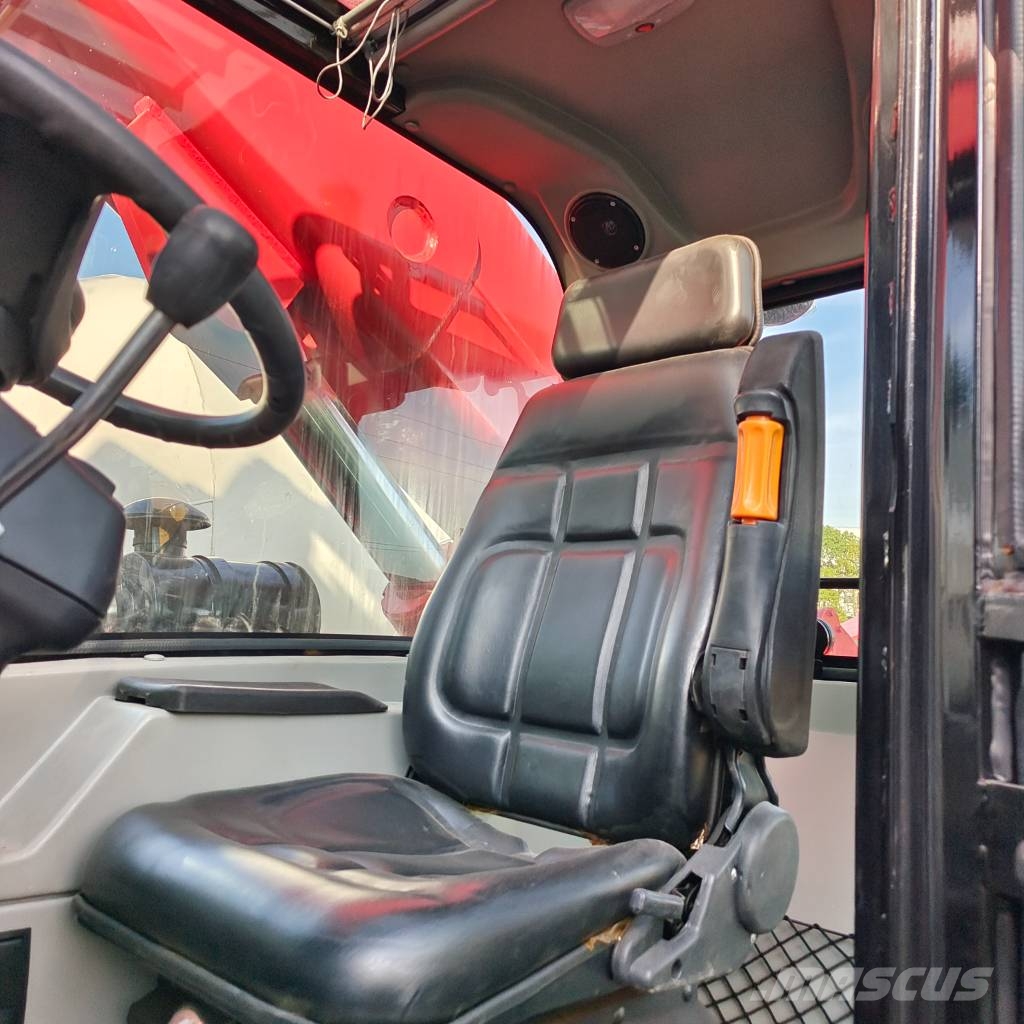 Manitou MT 1040 China Largest Supplier 텔러 핸들러