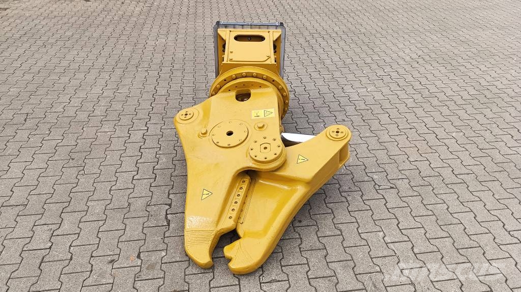Okada Pulverisierer Cut 50 HR OilQuick OQ70/55 geb Pulverisierer