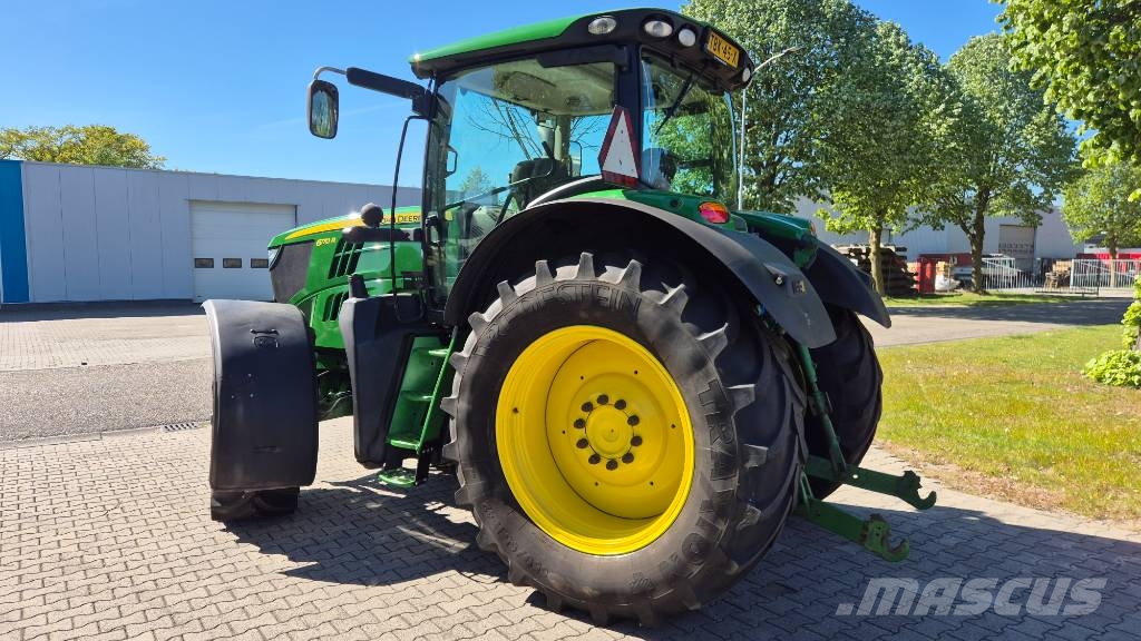 John Deere 6170 R AP 50Kmh. Airbrakes and Frontlift Traktorit