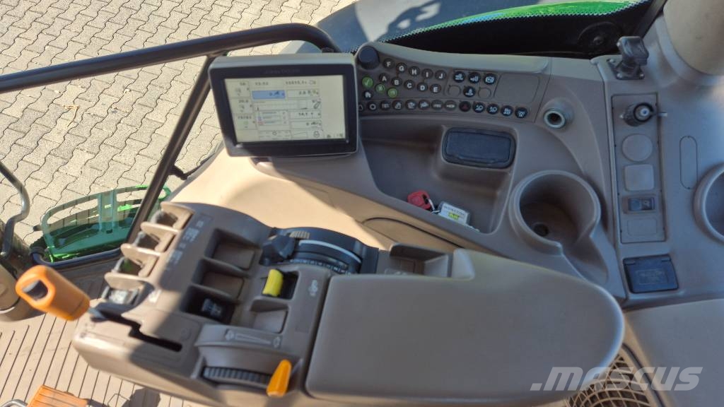 John Deere 6170 R AP 50Kmh. Airbrakes and Frontlift Traktorit