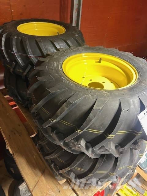 2 ST 26X12,00-12 HJUL Ελαστικά και ζάντες
