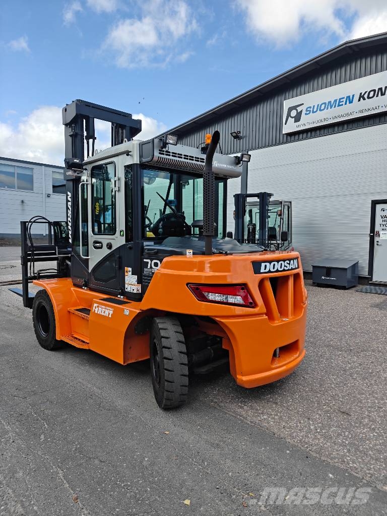 Doosan D70S-7 dieseltrukki vain 245 h ajettu! Dieseltrukit