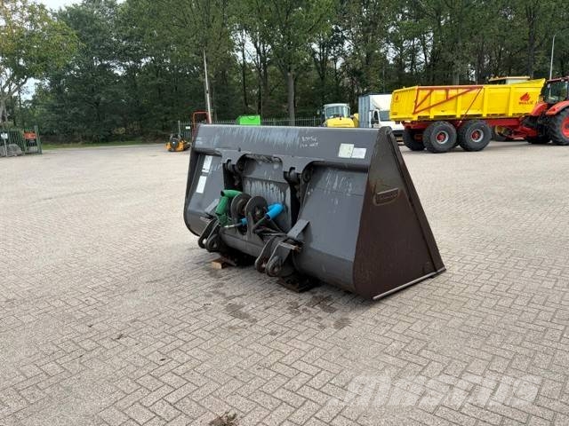 Volvo 82038 دلاء