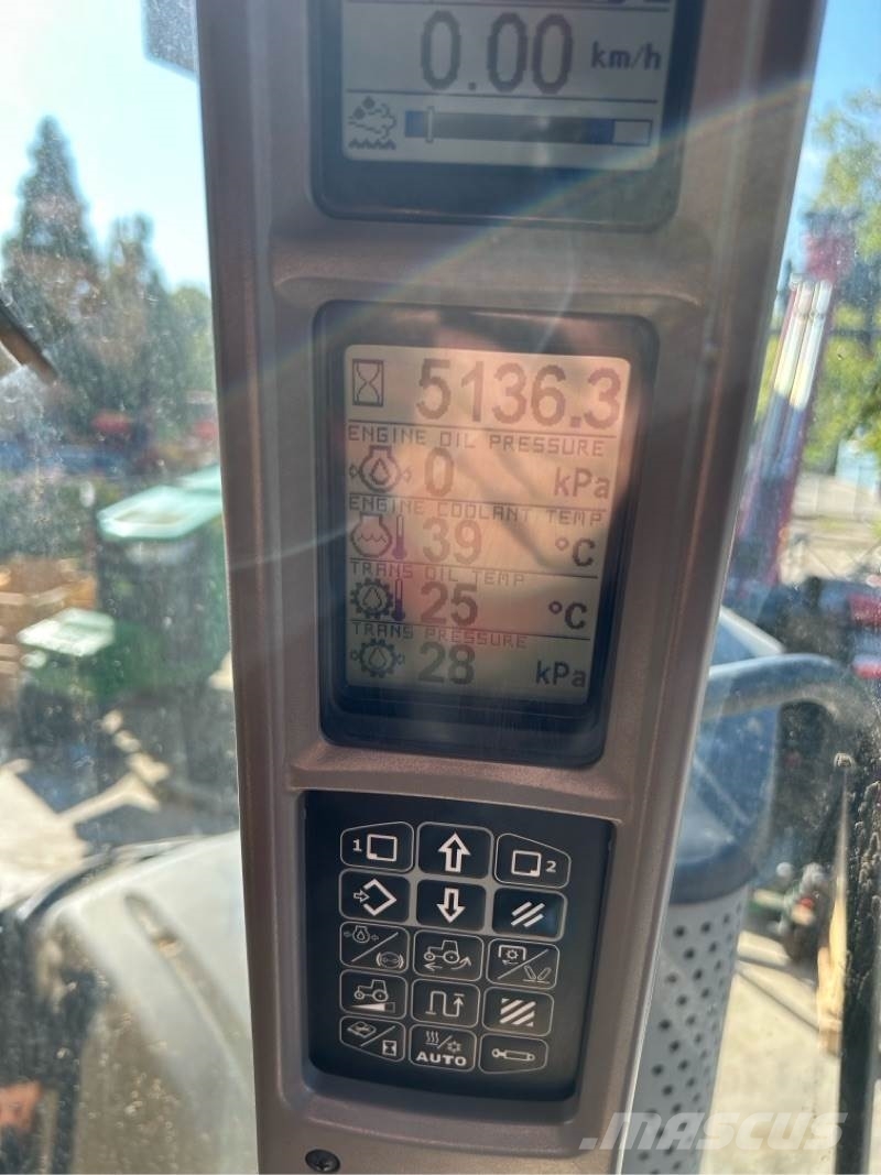 Case IH Magnum 380 CVX رافعات مجنزرة