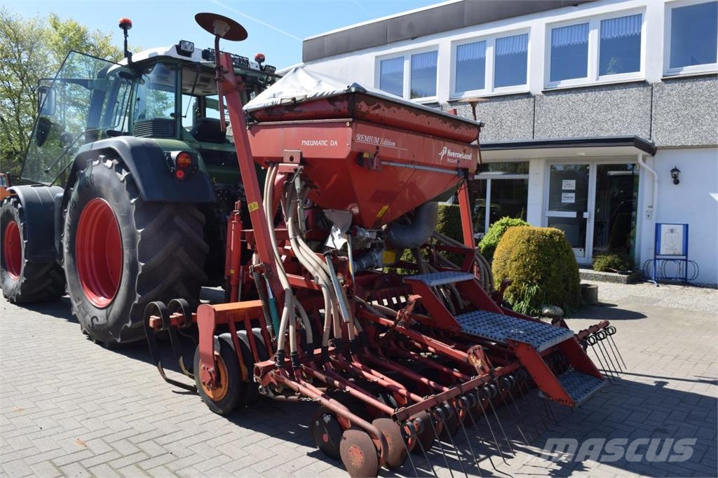 Kverneland Accord Pneumatic DA Mechanické secí stroje