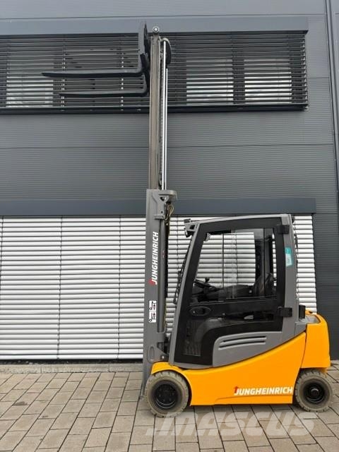 Jungheinrich EFG 318 Li-Ion バッテリーフォークリフト