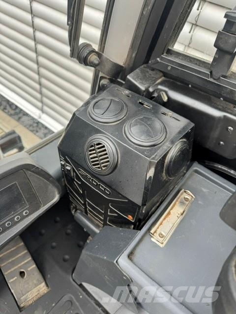 Jungheinrich EFG 318 Li-Ion 电动叉车