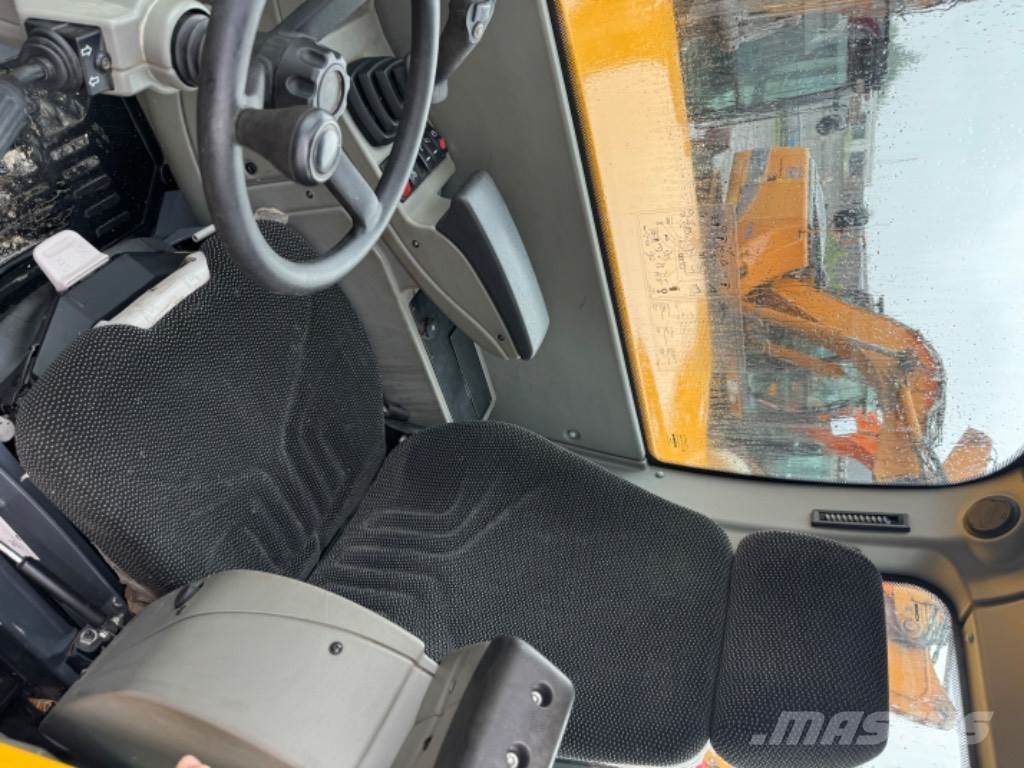 Yanmar B95W (40496) *D02 Wheeled excavators
