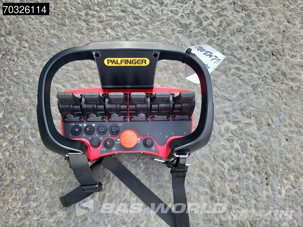 Renault K420 6X4 NEW! EURO 3 Palfinger PK32080 Remote 5x E Camiones de cama baja