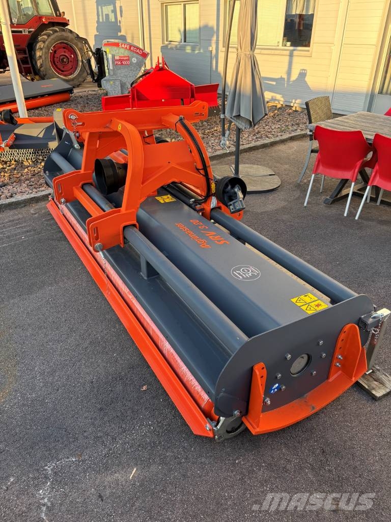 Agrimaster SRV 3,20 جزازات وأغطية المراعي