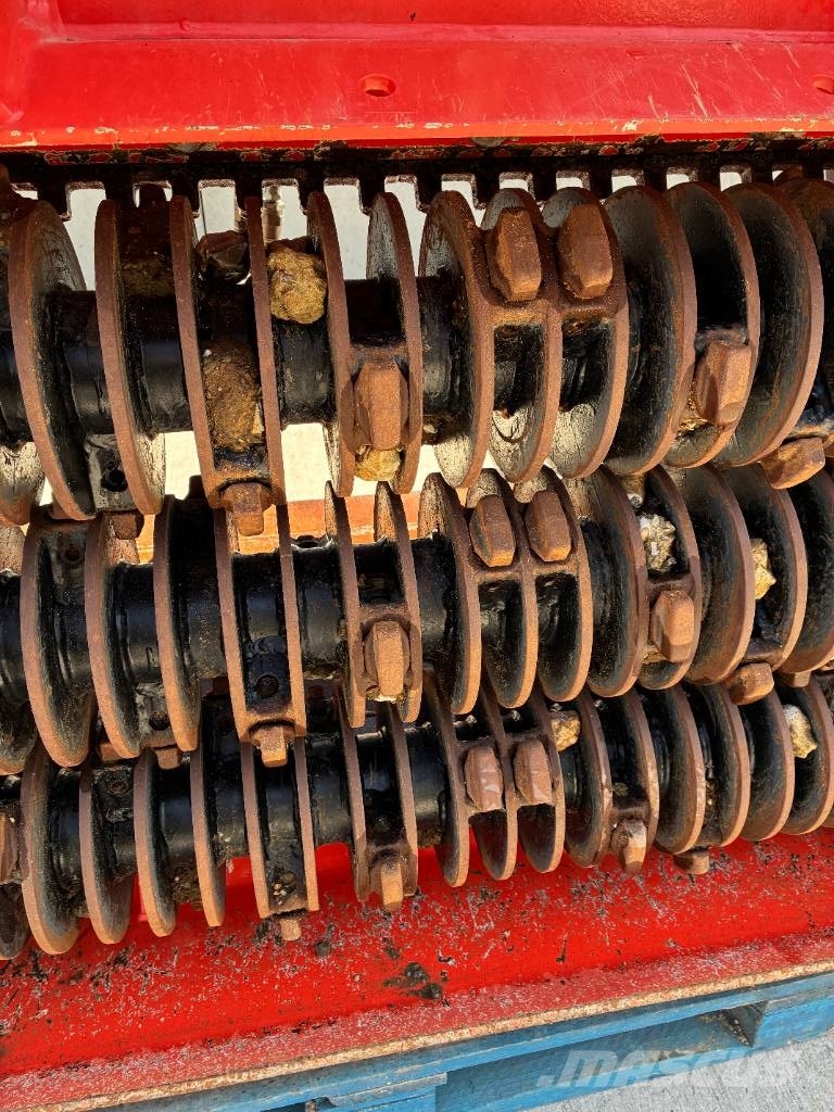 Allu DN 3-17 Variable Drum Screening buckets