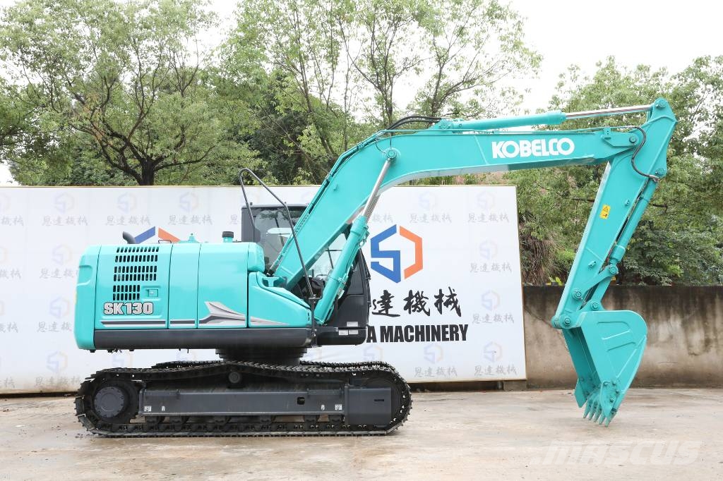 Kobelco SK130-11 Excavadoras 7t - 12t
