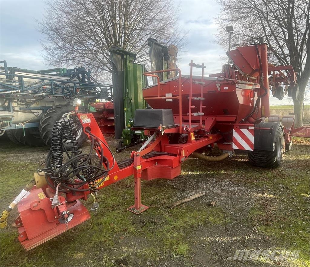 Kverneland Optima HD e-Drive 12 mit FlexCart Presné sejačky