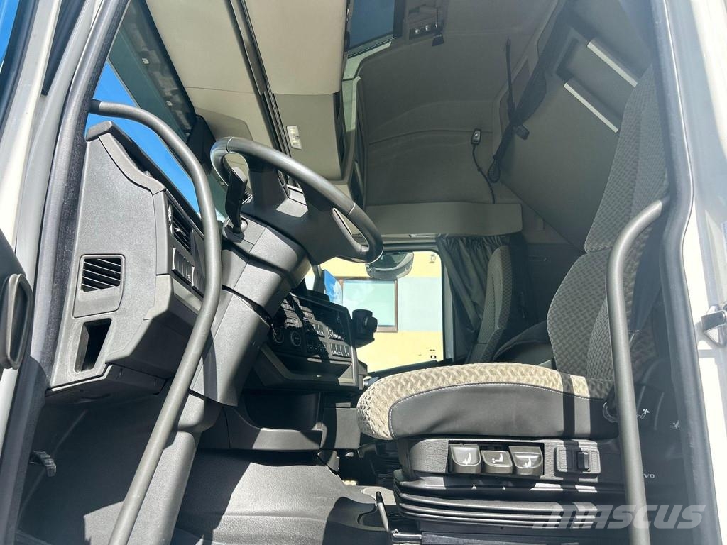 Volvo FH500 6X2 EURO6 + RETARDER Sadulveokid