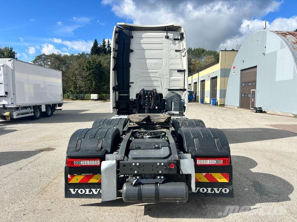 Volvo FH500 6X2 EURO6 + RETARDER Sadulveokid