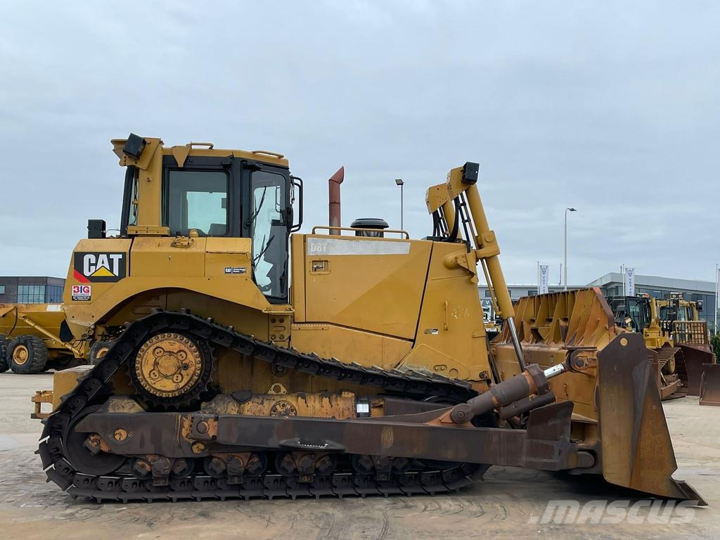 CAT D8T - 2021 Rebuild CE / EPA Верижни булдозери