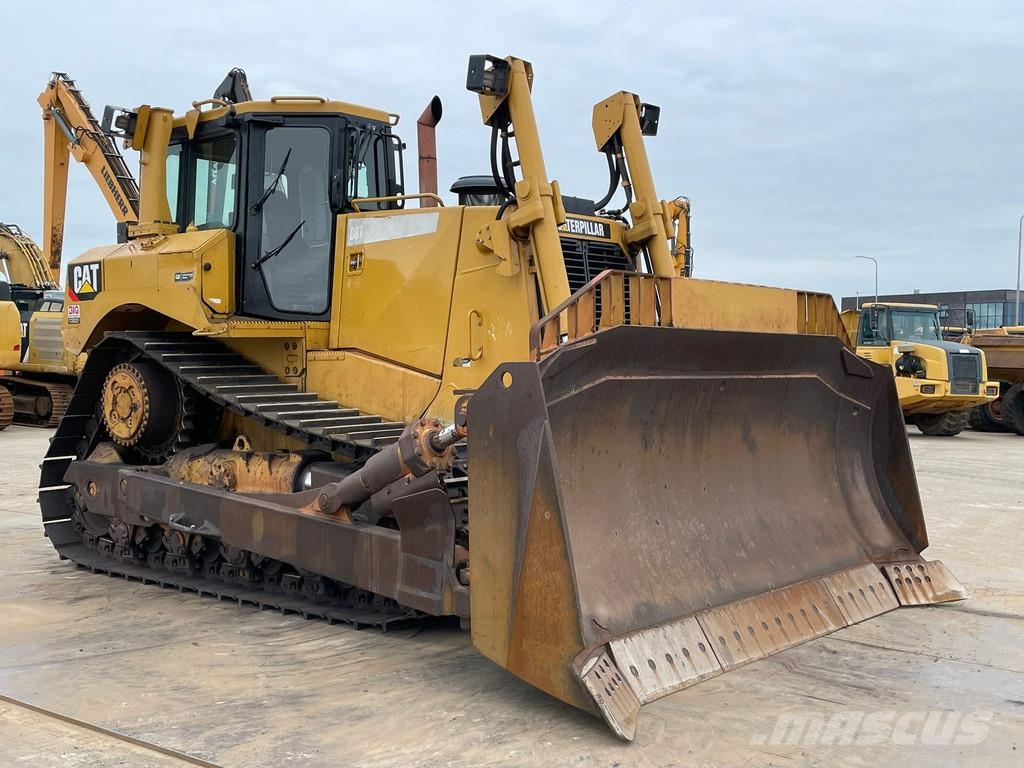 CAT D8T - 2021 Rebuild CE / EPA Верижни булдозери