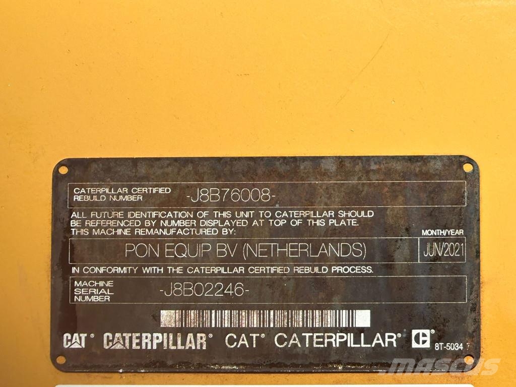 CAT D8T - 2021 Rebuild CE / EPA Верижни булдозери