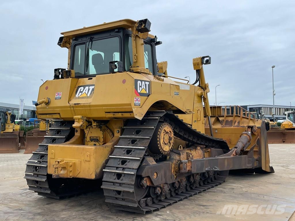 CAT D8T - 2021 Rebuild CE / EPA Верижни булдозери