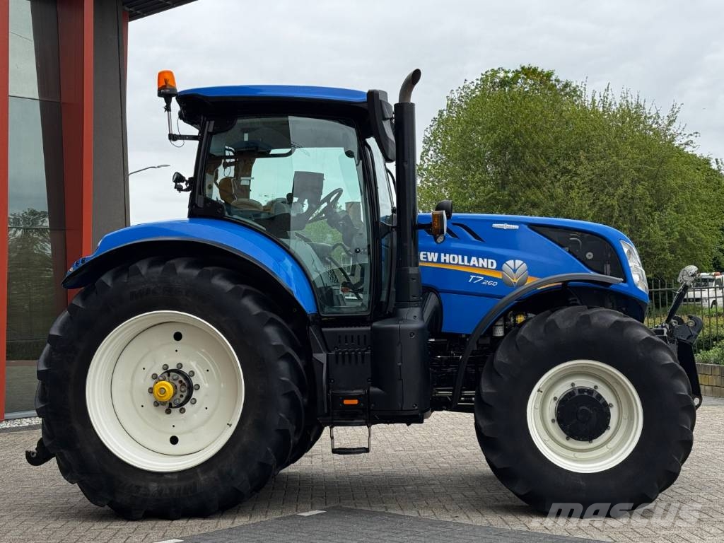 New Holland T7.260AC, frontlinkage, airbrakes, 50k, 2022!! الجرارات