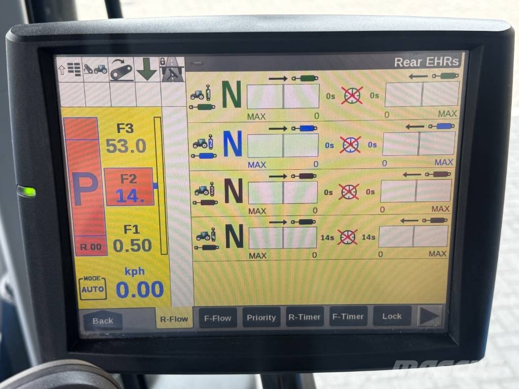 New Holland T7.260AC, frontlinkage, airbrakes, 50k, 2022!! الجرارات
