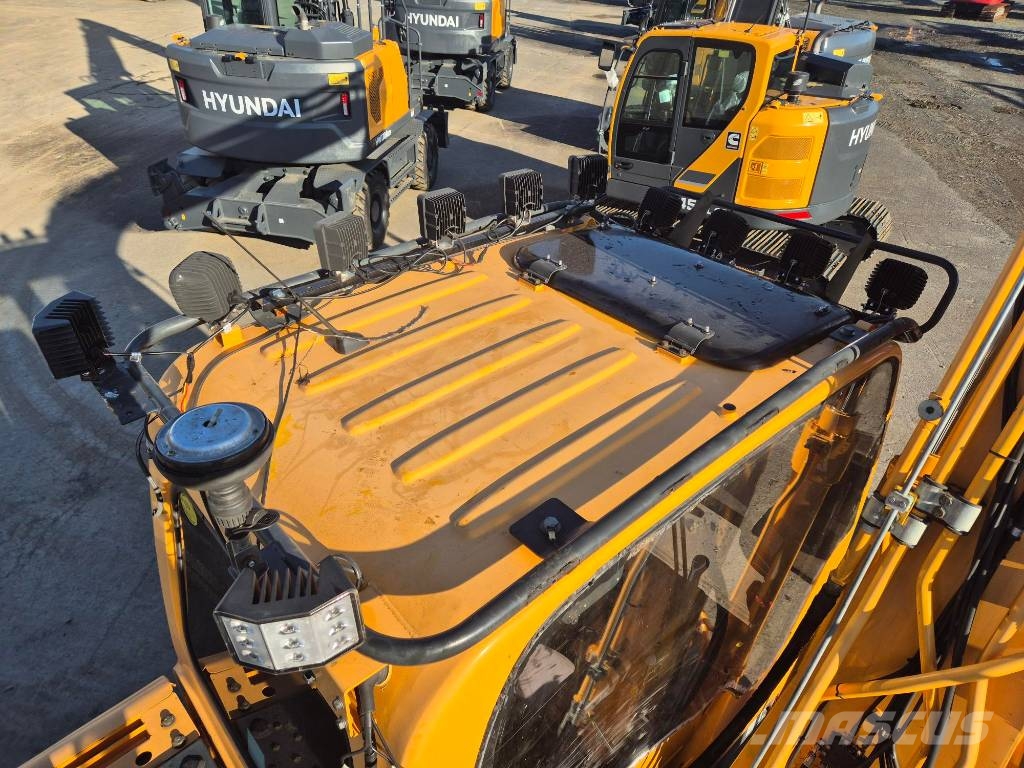 Hyundai R 140 LCM-9A Excavadoras sobre orugas