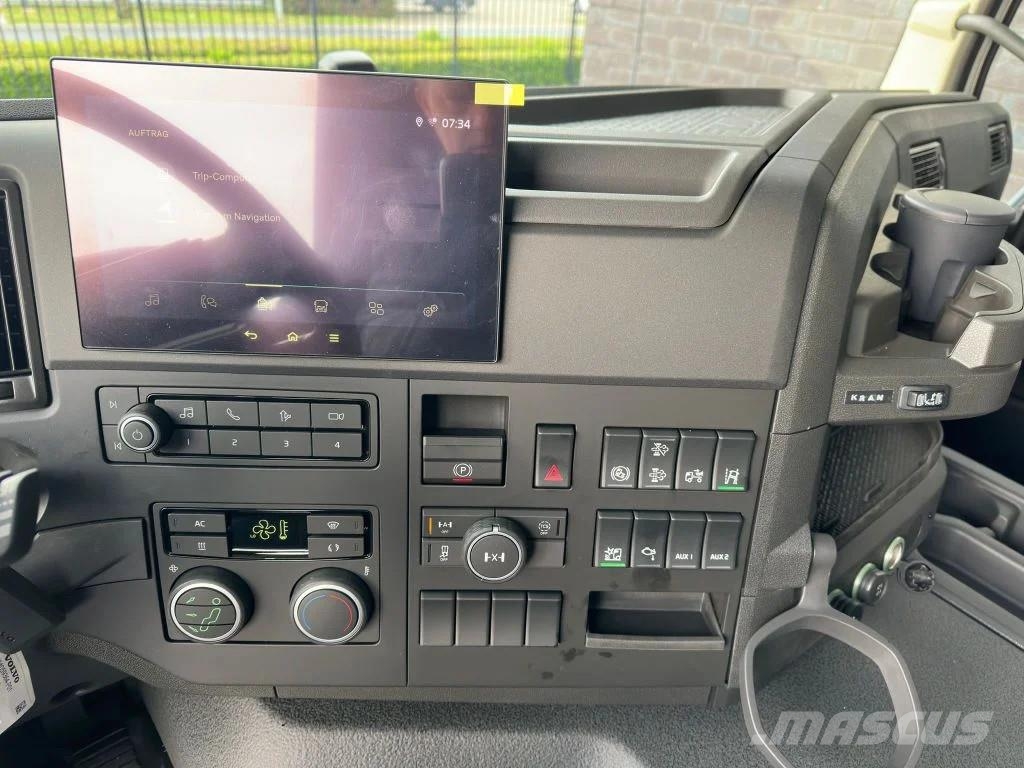Volvo FMX 500 8X4 HIAB HAAKARM + HIAB 548 E-8 KRAAN/KRAN Nosturiautot
