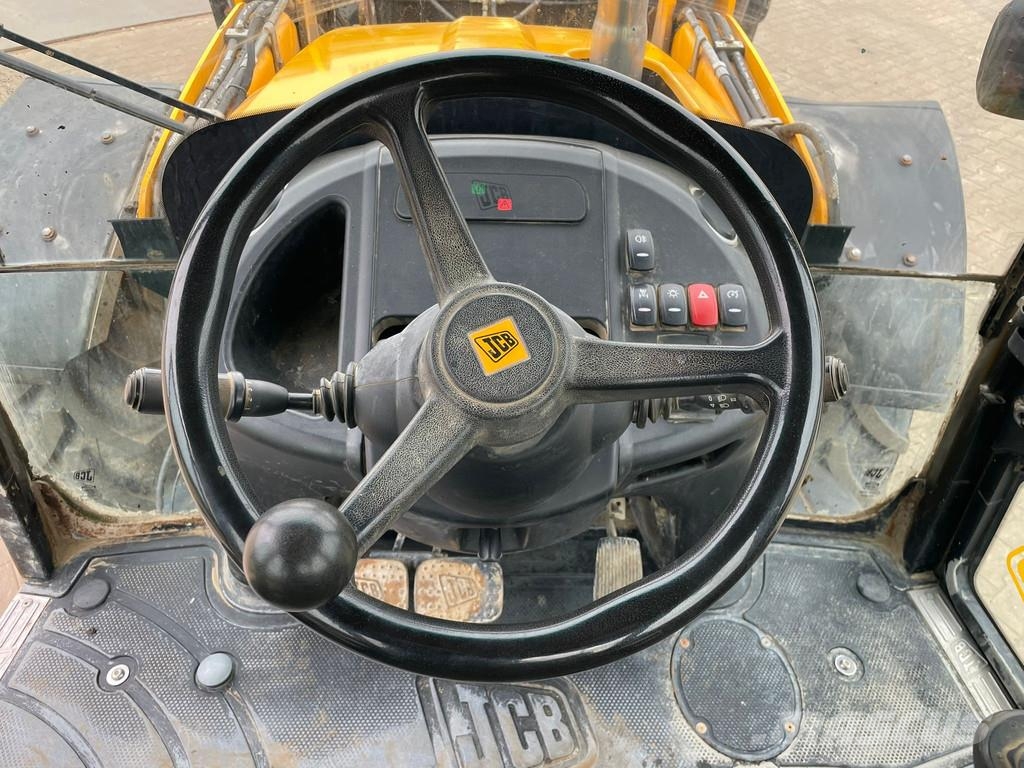 JCB 4CX Retrocargadoras