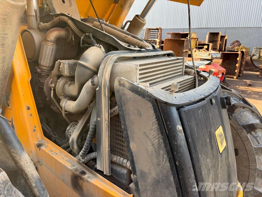 JCB 4CX Retrocargadoras