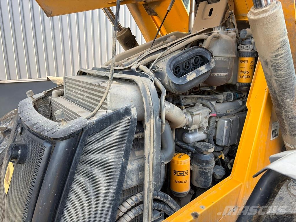 JCB 4CX Retrocargadoras