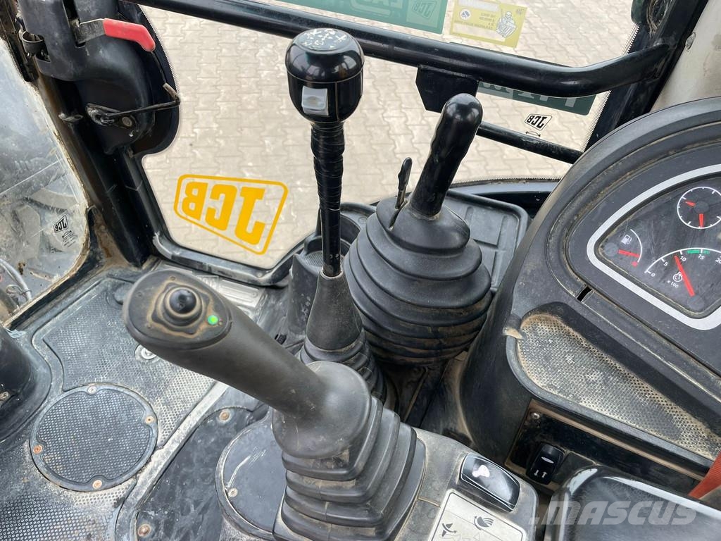 JCB 4CX Retrocargadoras