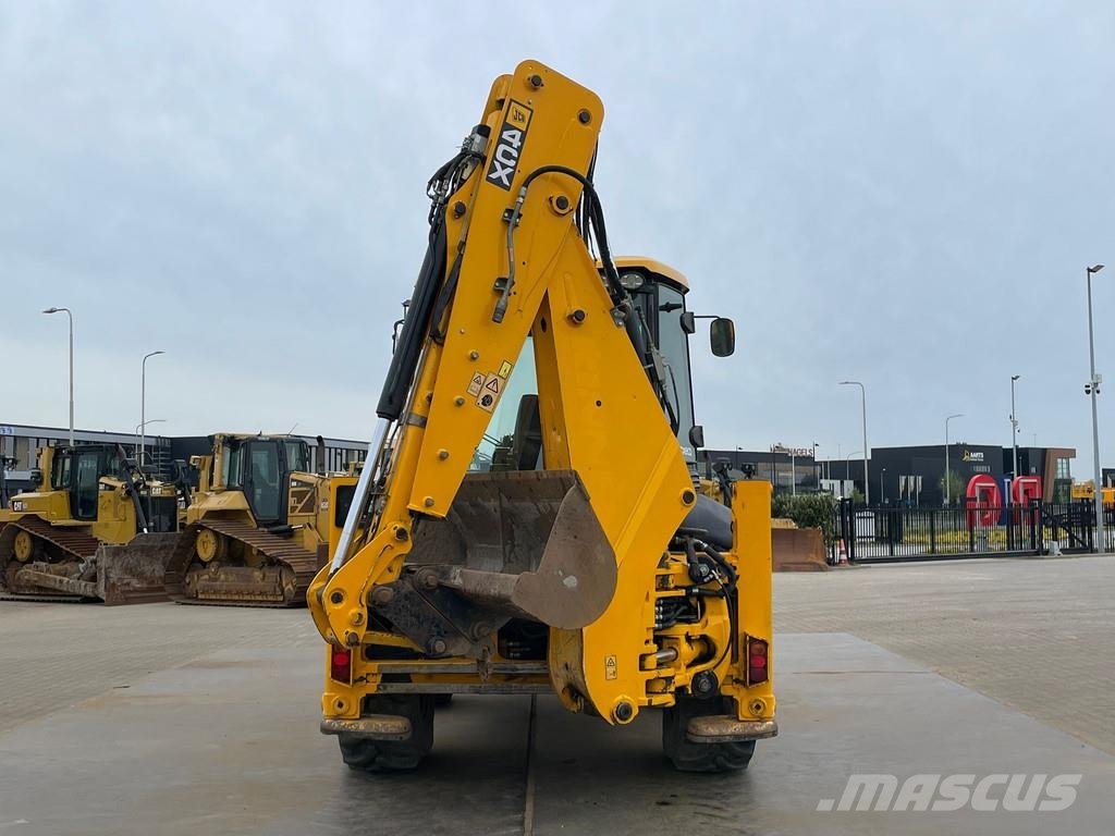 JCB 4CX Retrocargadoras