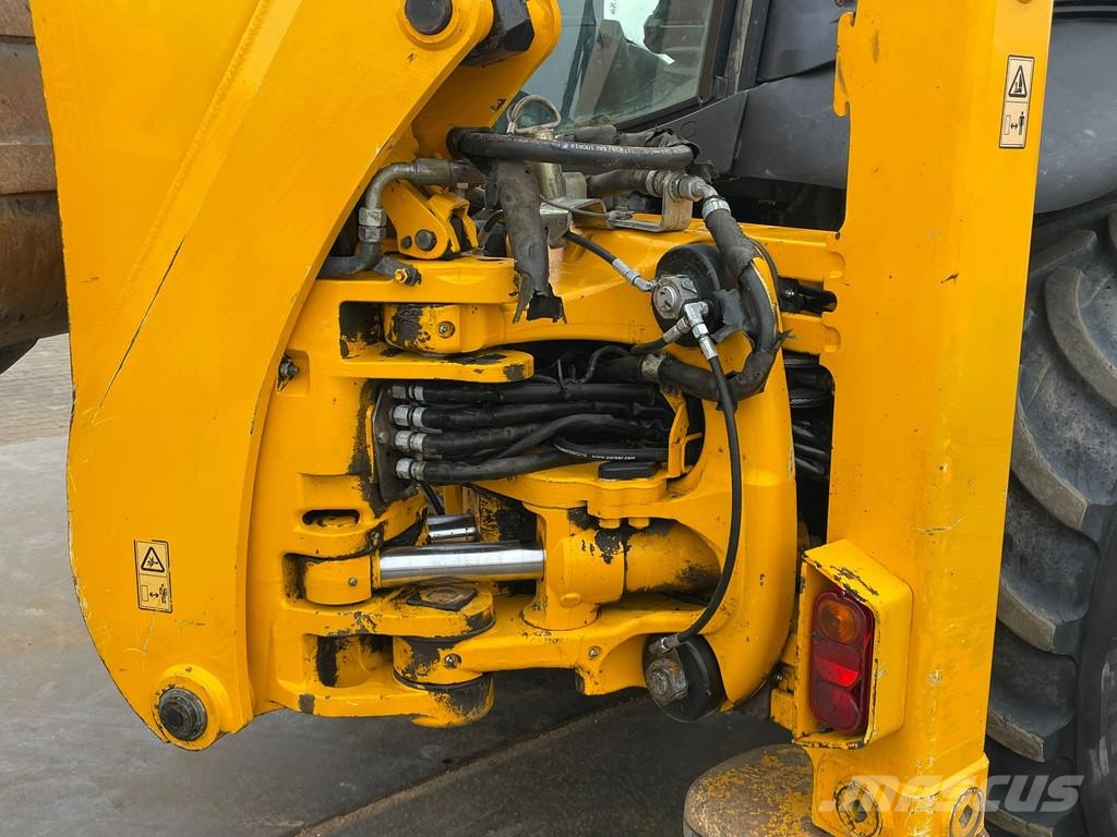 JCB 4CX Retrocargadoras