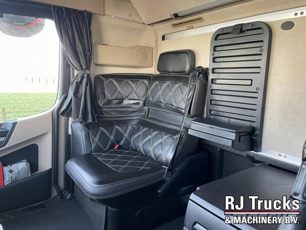 Mercedes-Benz ACTROS 1845 Gigaspace - MEGA | Retarder | Mirrorca 中古トラクターヘッド | トレーラーヘッド