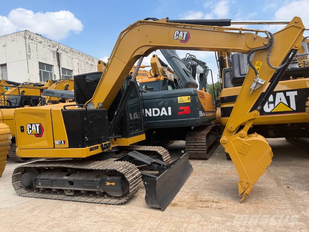 CAT 307.5    3000 units excavators in stock Mini excavators  7t - 12t