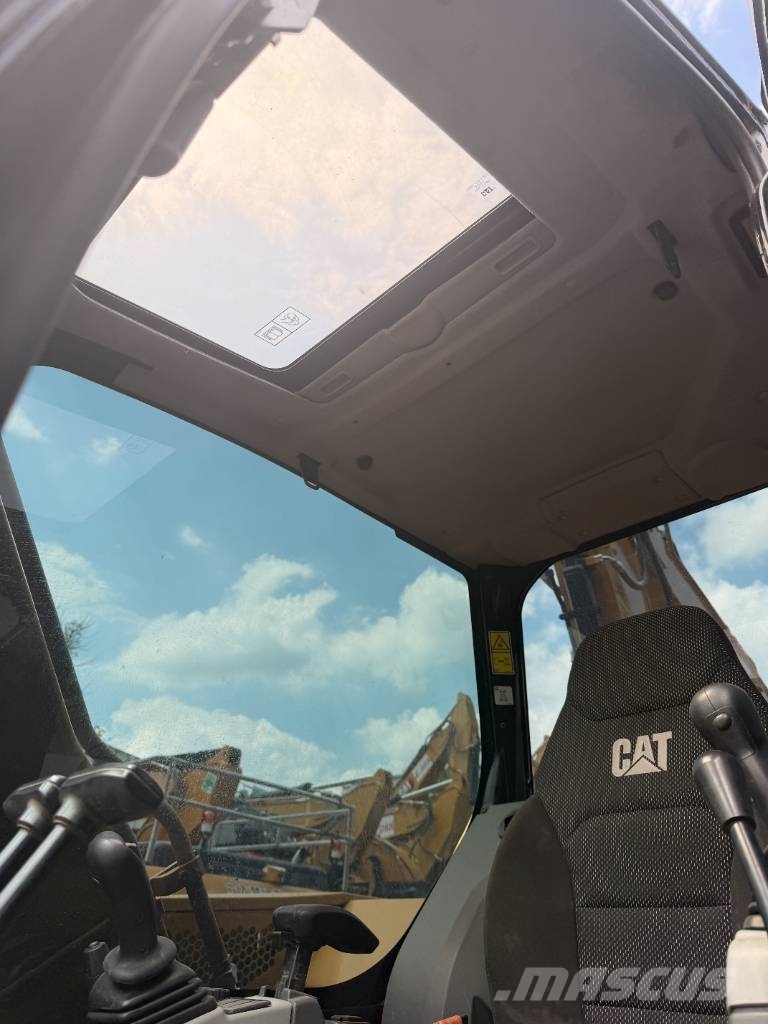 CAT 307.5    3000 units excavators in stock Mini excavators  7t - 12t