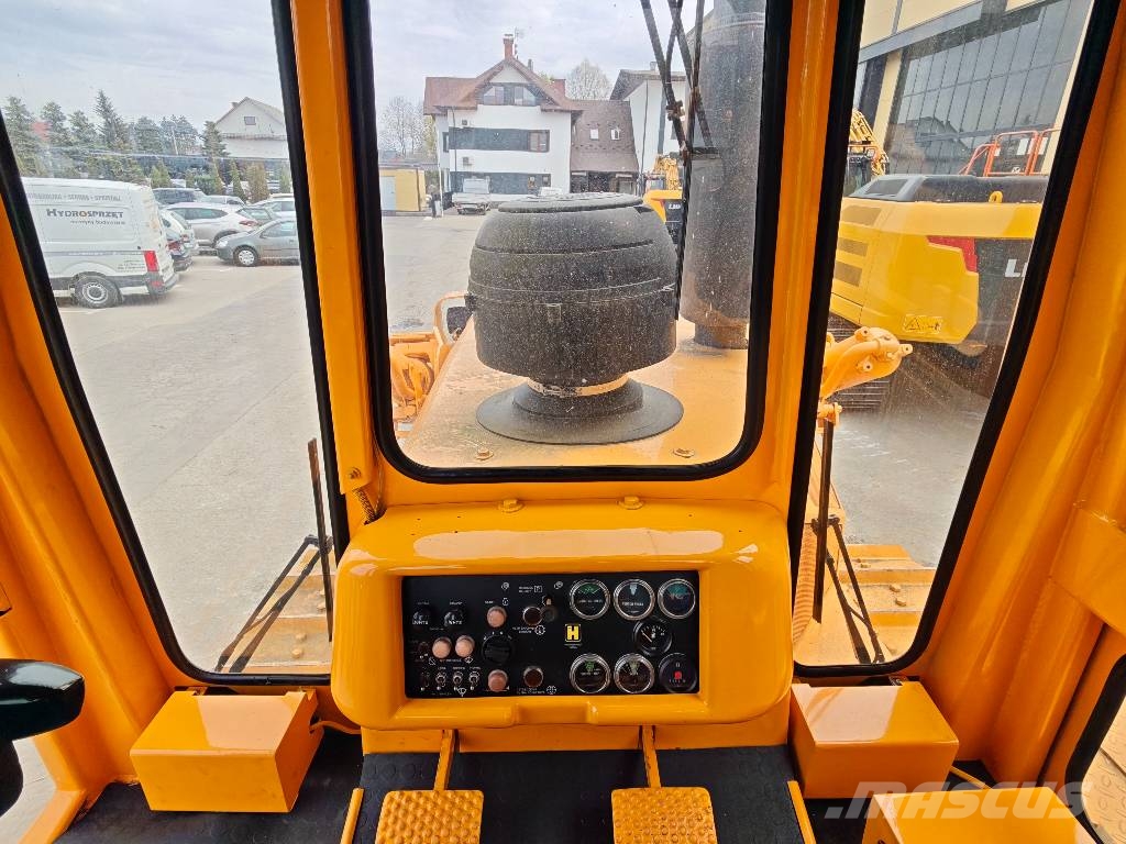HSW TD-25G Kāpurķēžu buldozeri