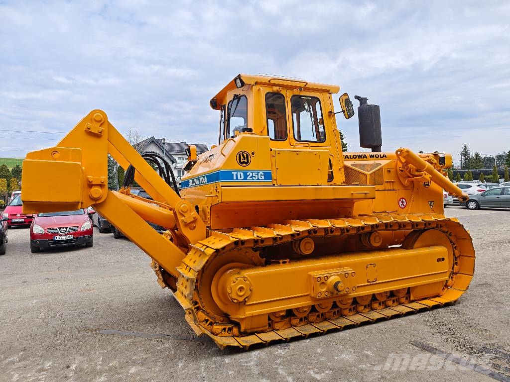 HSW TD-25G Kāpurķēžu buldozeri