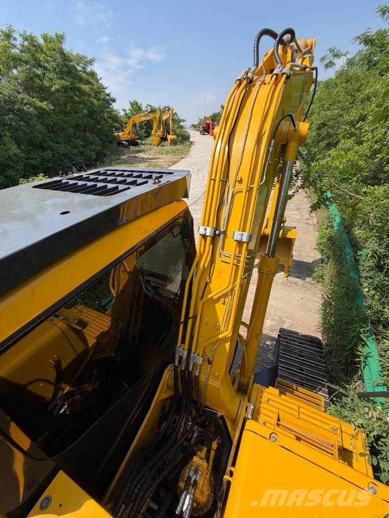 Komatsu PC 130-7 Escavadoras de rastos