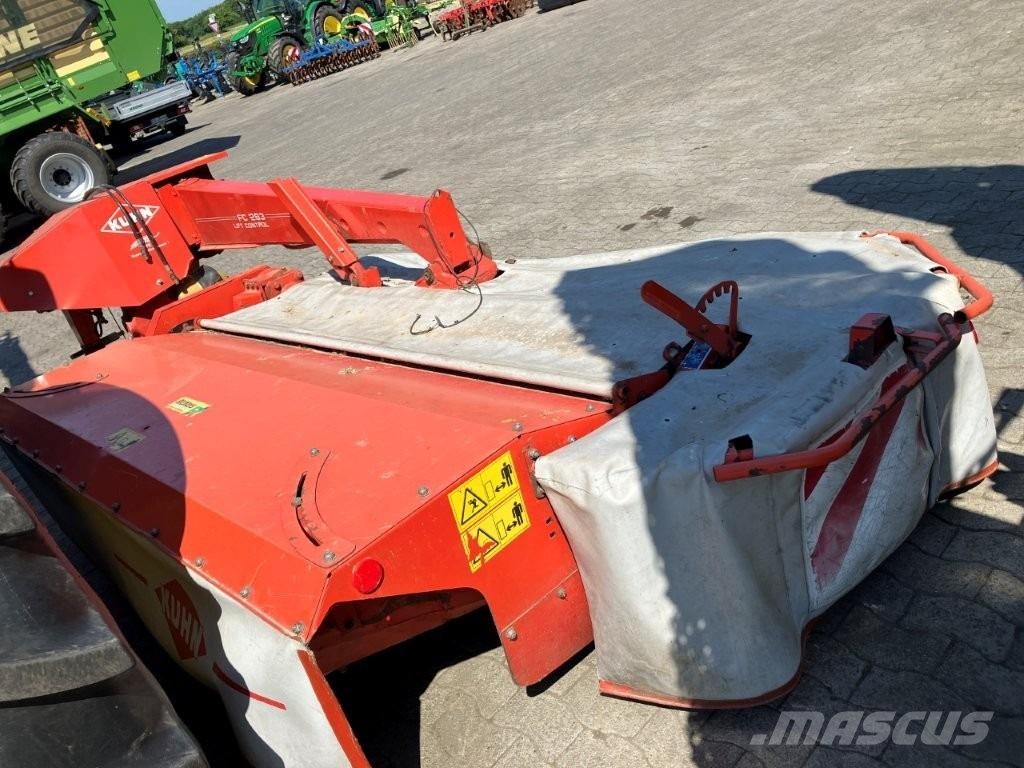 Kuhn FC 283 جزازات مكيفات
