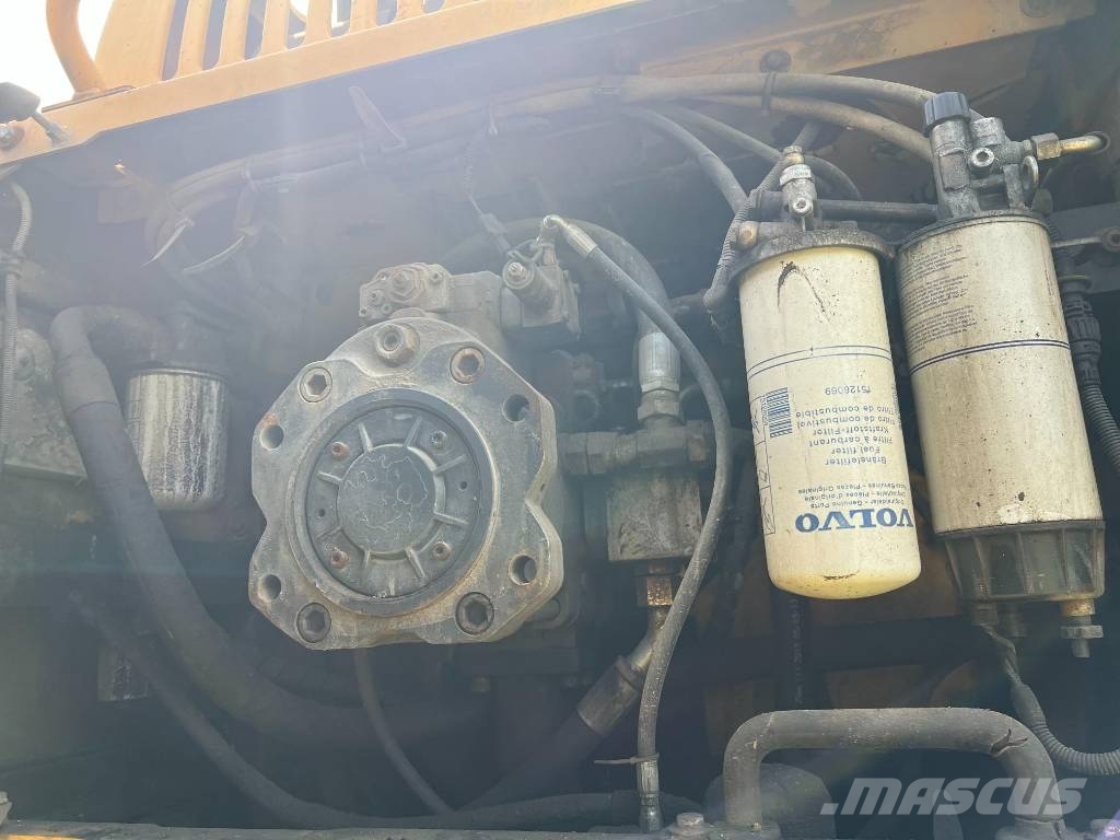 Volvo EC 480 D 대형 굴삭기 29톤 이상