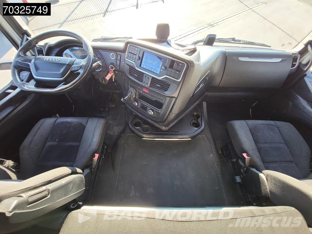 Iveco S-Way 510 4X2 2xTanks Standklima ACC Navi وحدات الجر