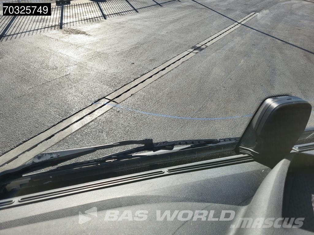 Iveco S-Way 510 4X2 2xTanks Standklima ACC Navi Tracteur routier