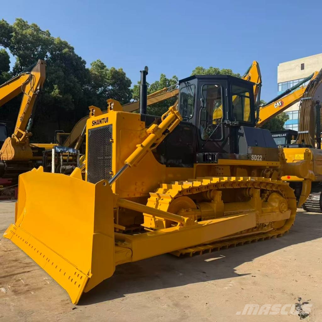 Shantui SD 22 Buldozer sobre oruga