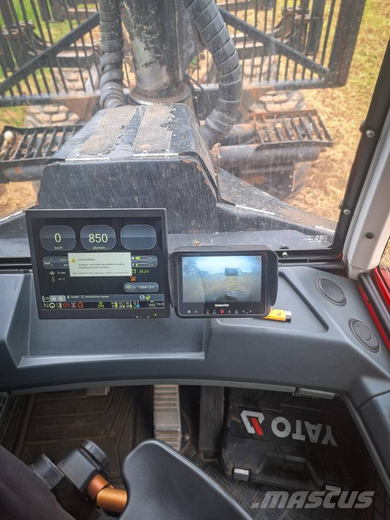 Komatsu 865 Forwarder